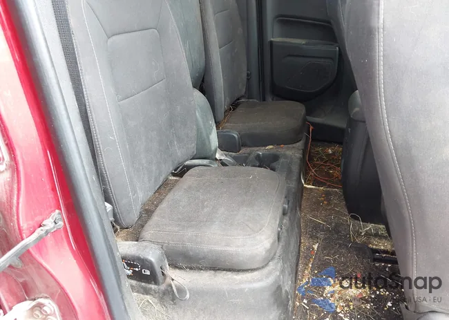 1GCHTBE39F1150832: 44450420