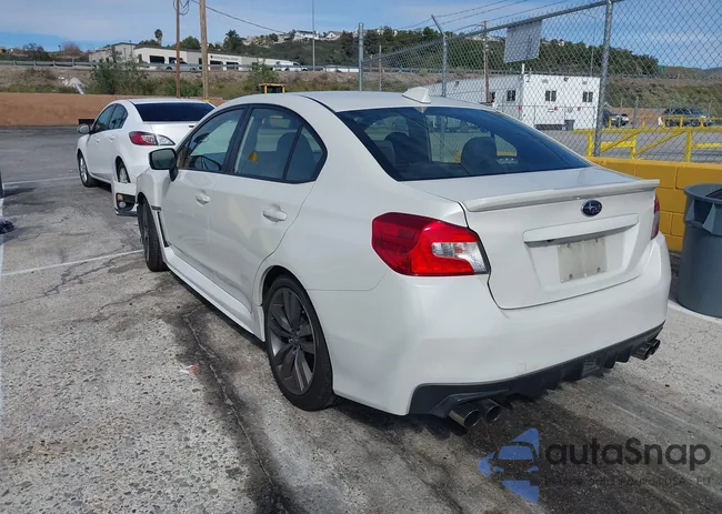 JF1VA1E62H9841370: 44451805