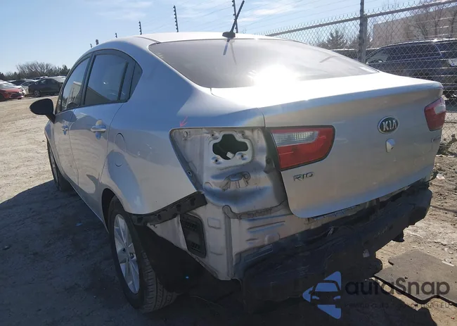 KNADN4A39E6353468: 44451817