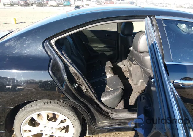 1N4AA5AP1DC824366: 44451881