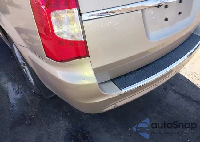 2C4RC1CG1DR801836: 44451893