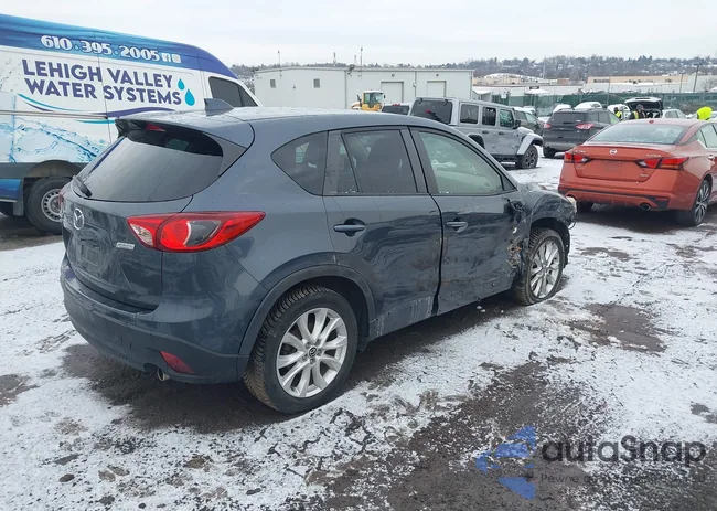 JM3KE4DE7D0127011: 44451990