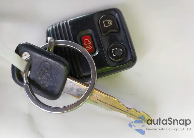 1FTNE1EW1BDB39298: 44452041