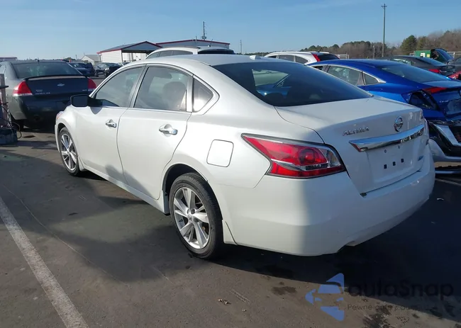 1N4AL3AP3EC157736: 44452046