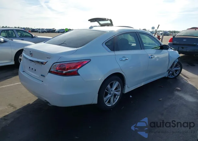 1N4AL3AP3EC157736: 44452046