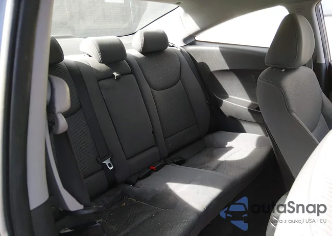 KMHDH6AEXDU008074: 44452048