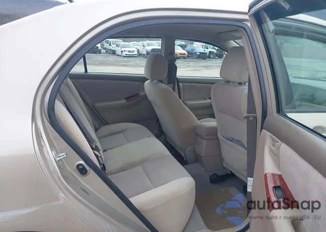 2T1BR32E68C893687: 44452059