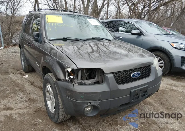 1FMCU95H96KC44338: 44452065