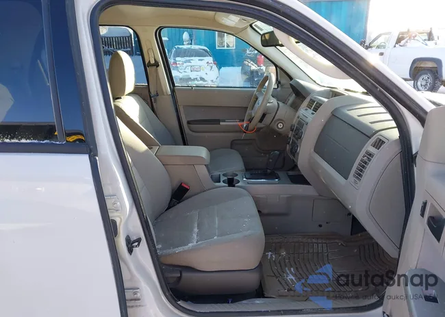 1FMCU9D70CKA23022: 44452093