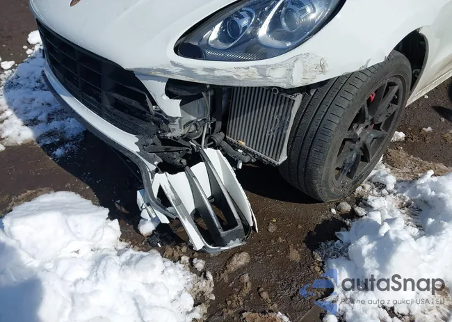 WP1AF2A56JLB70659: 44452138