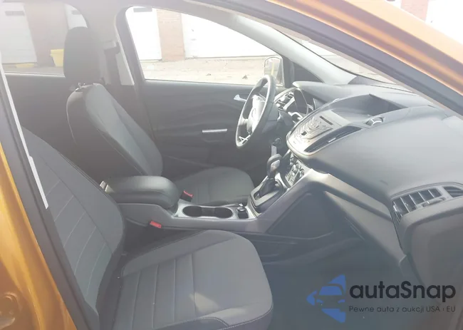 1FMCU0G7XGUC45052: 44452325