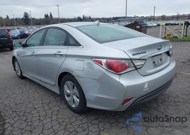 KMHEC4A46DA067185: 44451410