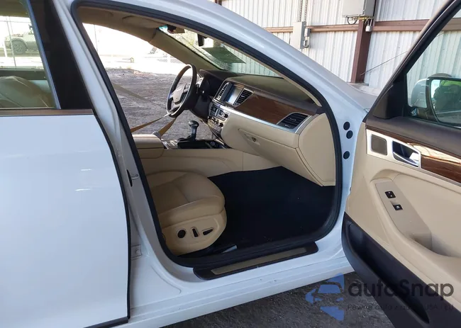 KMHGN4JE5JU242984: 44451435