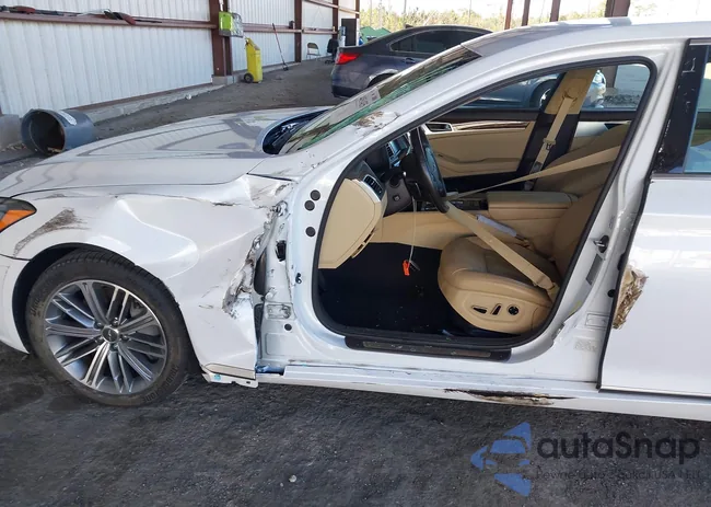 KMHGN4JE5JU242984: 44451435