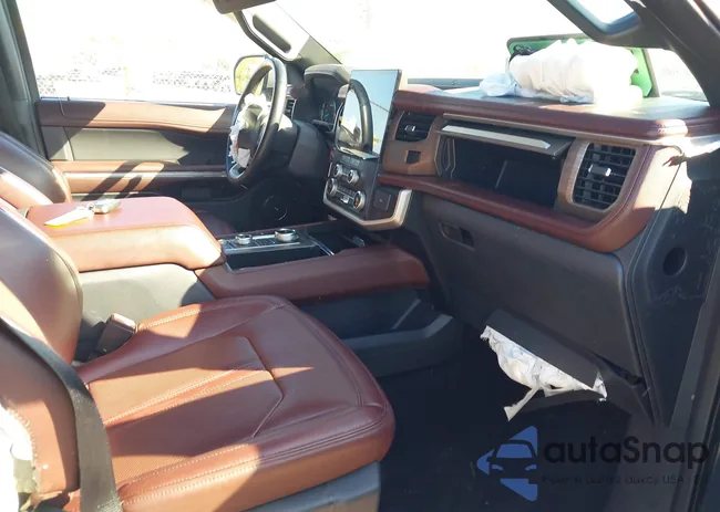 1FMJK2A82REA37836: 44451642