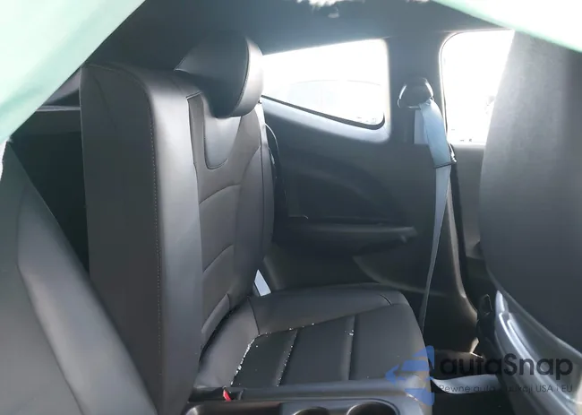 KMHT36AH2NU015249: 44451659