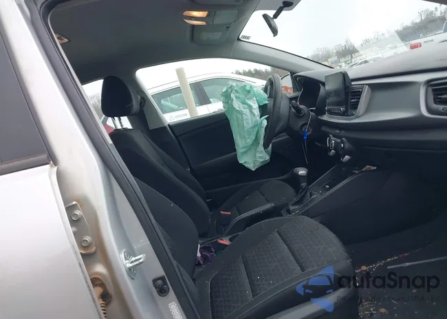 3KPA24AD2ME395027: 44451661