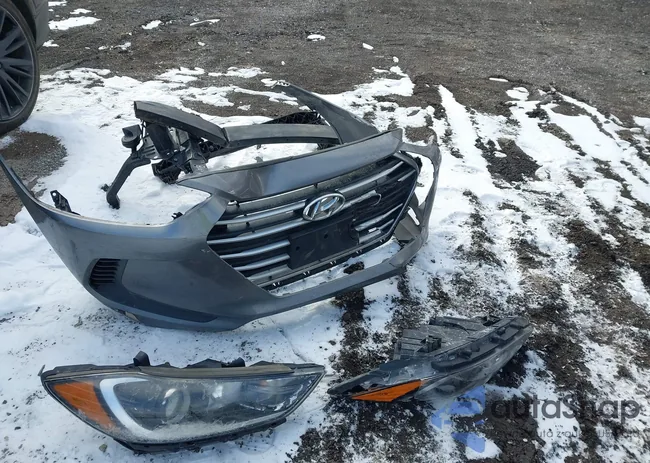 5NPD84LF0JH335197: 44452741