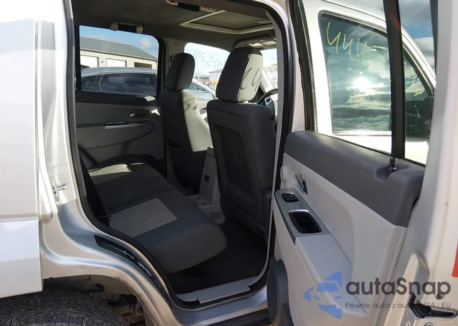 1J8GN58K58W103208: 44452940