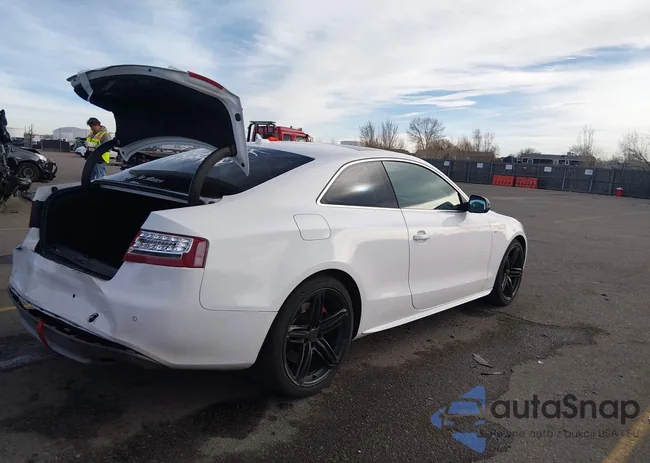 WAUCVAFR9BA047810: 44452962