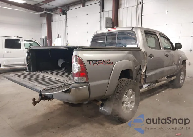 3TMLU4EN1EM146313: 44453021