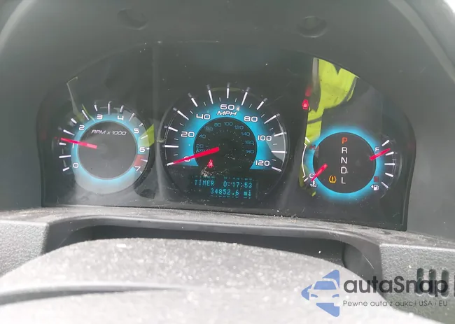 3FAHP0JA8CR114389: 44453039