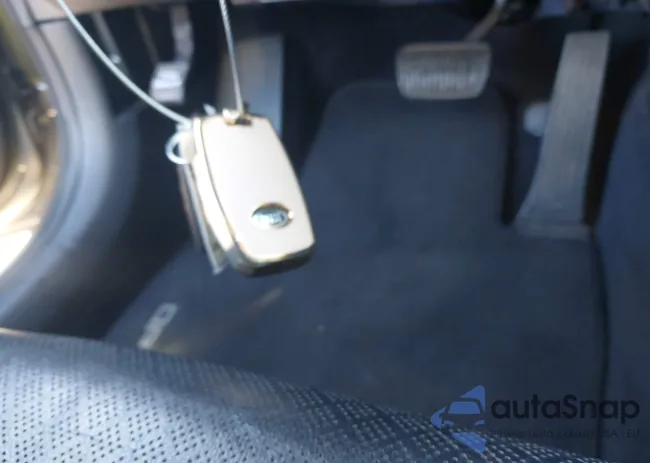 5XXGU4L32GG111755: 44453048