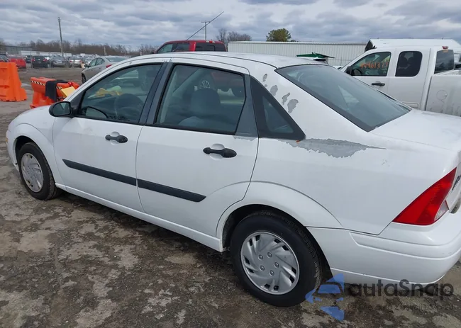 1FAFP33P11W302613: 44453142