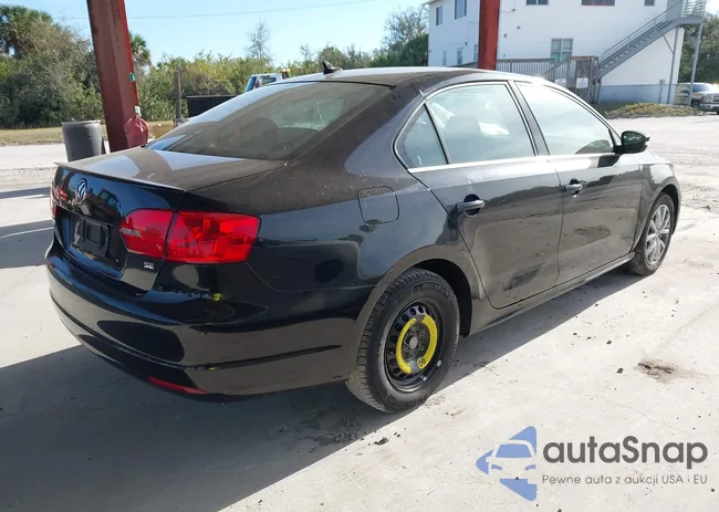 3VWD07AJ6EM317235: 44453166