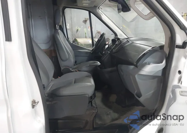 1FTYR2CM3GKA05341: 44453264