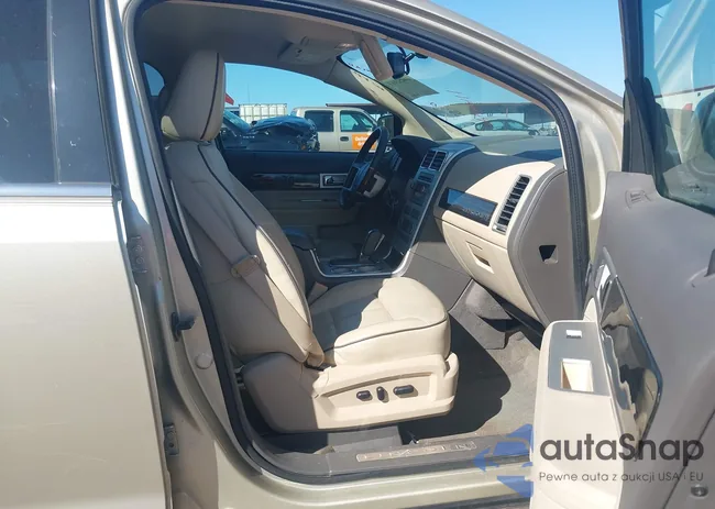 2LMDJ6JC5ABJ09693: 44452411