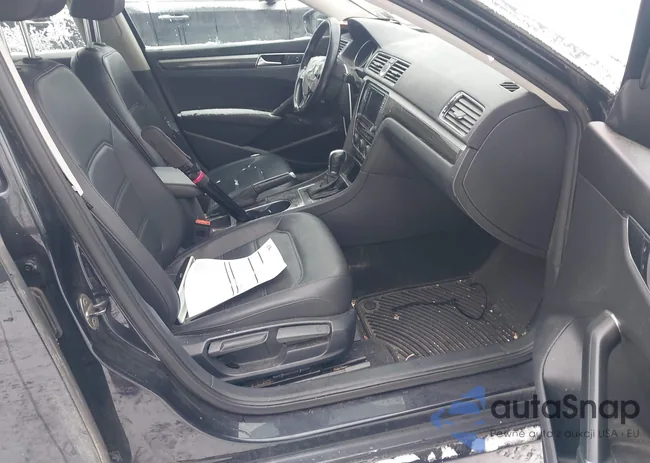 1VWBT7A32HC011896: 44452564