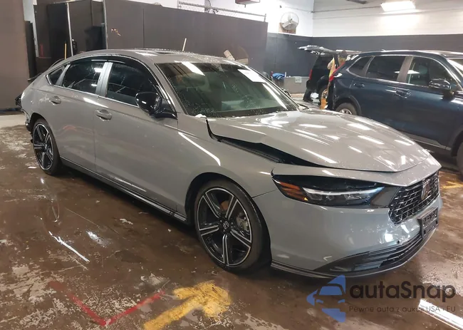 1HGCY2F56SA028887: 44452594