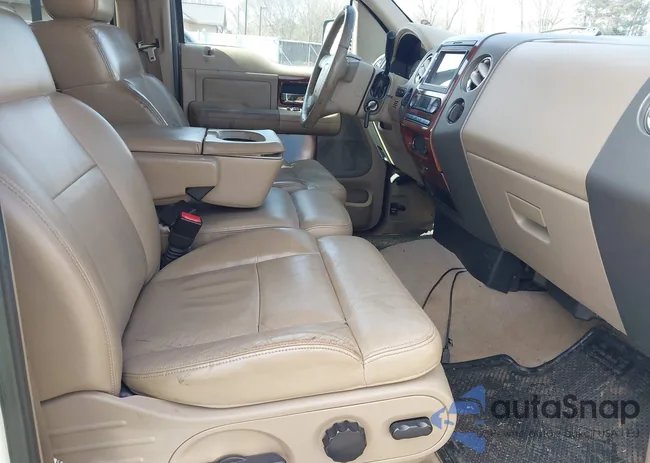 1FTPW14515KC38332: 44452637