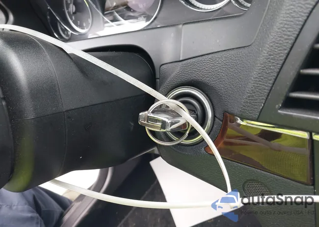 WDDKJ5KB2DF195223: 44452639