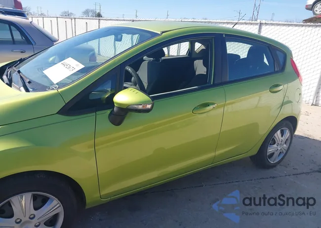 3FADP4EJ4DM131947: 44452673