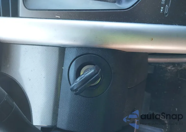 2FMDK3JC3DBA40191: 44453758