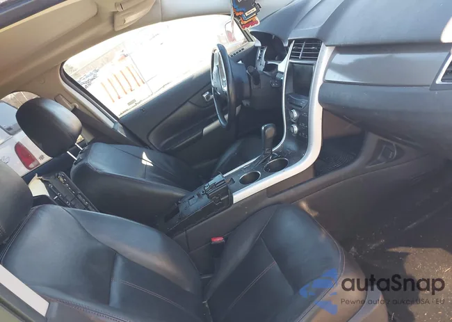 2FMDK3JC3DBA40191: 44453758