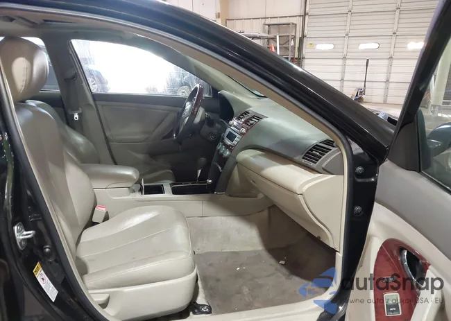 4T1BF3EK5BU170817: 44453816