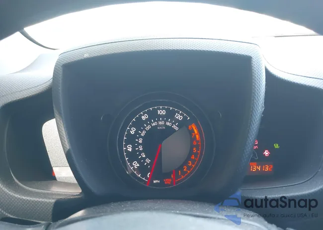 JTKKU4B49C1022168: 44453824