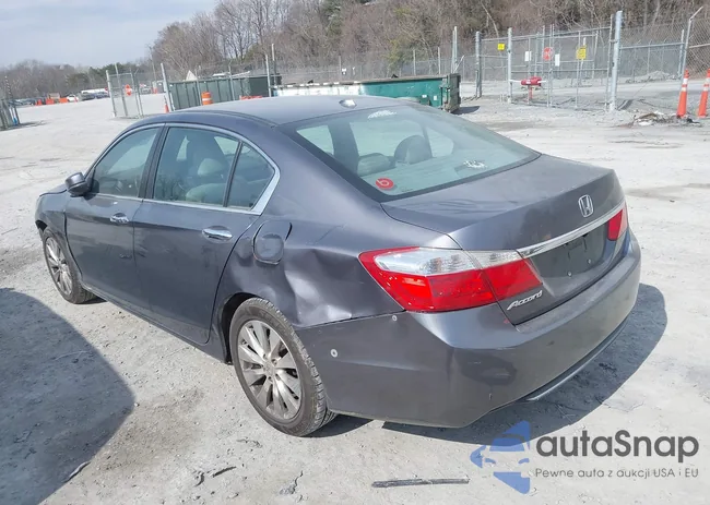 1HGCR2F86FA004327: 44453846