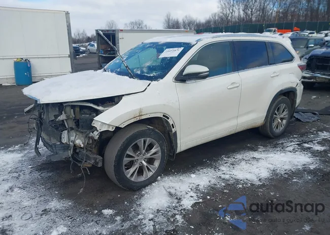 5TDJKRFH2FS135888: 44453871