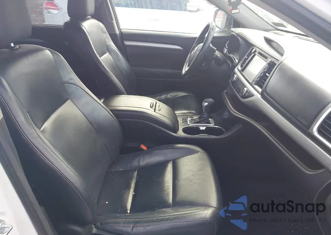 5TDJKRFH2FS135888: 44453871