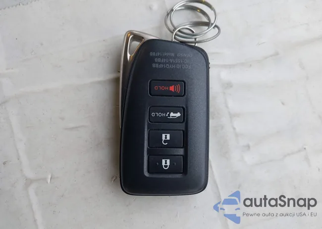 2T2BGMCA6JC028100: 44453904