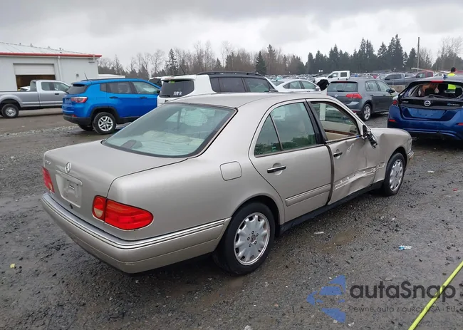 WDBJF65F2WA648301: 44453918