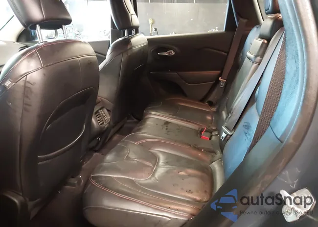 1C4PJMBSXGW322797: 44454041