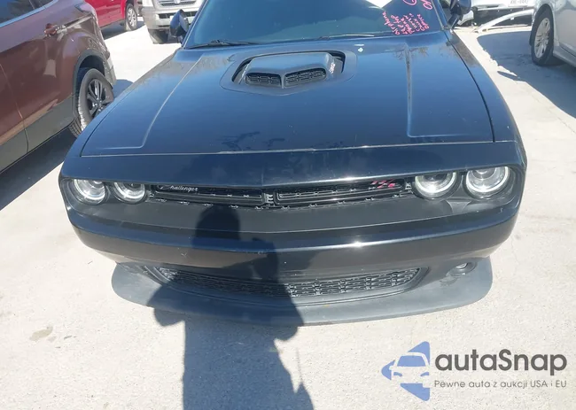 2C3CDZFJ7GH299857: 44454048