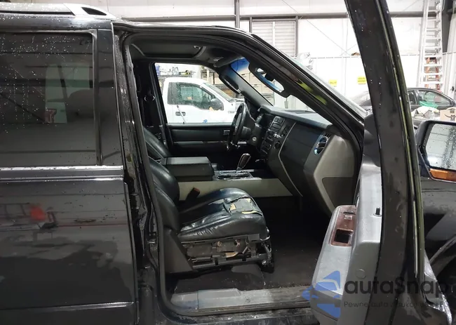 1FMFU19528LA70303: 44454055