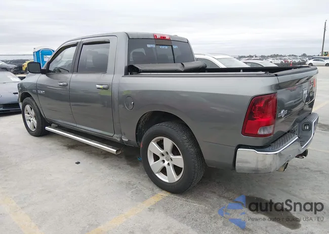 1D3HB13T49S770929: 44454192