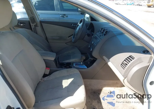 1N4AL2APXAC131915: 44454310